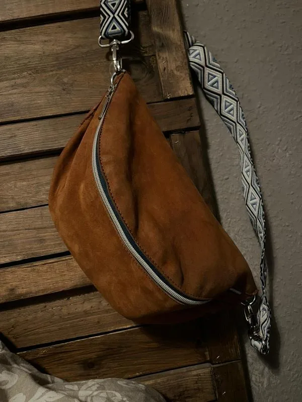 Banane cuir maroquinerie Lexcia Reims